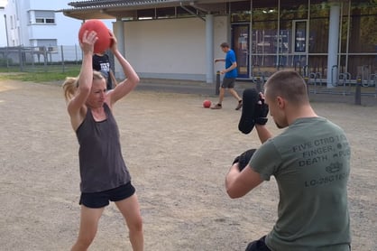 SC Int'l - Street Combatives - Slamball Training für Combatives, Krav Maga, Selbstverteidigung und Kampfsport (Teil 1)