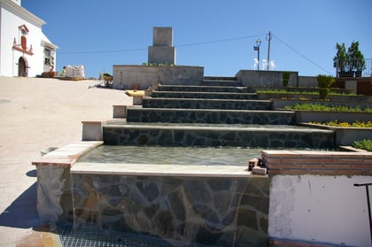 Fuente ornamental velez malaga 