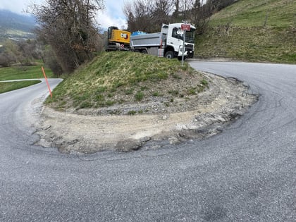 Volvo FMX 540 6x6 avec remorque surbaissée 