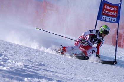 Anna Fenninger (A) gibt Gas ...