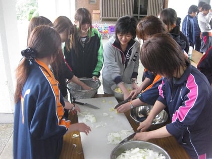 規律研修 野外炊飯 調理風景