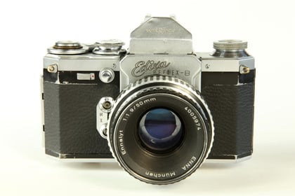 WIRGIN Edixa Reflex-B  Copyright by engel-art.ch