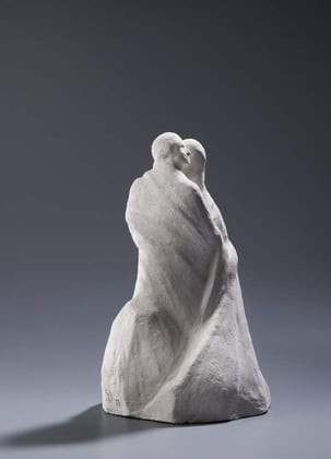 EINER TRAGE DES ANDEREN LAST (GAL 6.2), Bronze H 33 cm, 2011