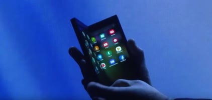 Samsung infinity flex display pliable Fold