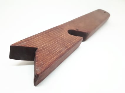 Tire-pousse grille pour le four