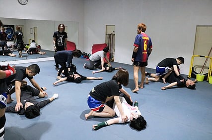 ▲東京都墨田区のキックボクシングジム　ストラッグル