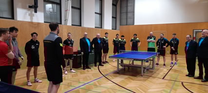 Ein ungewohntes Bild: Feldkirchen spielte sein Heimspiel in Gratwein. Somit trafen mit Feldkirchen-Sierndorf und Gratwein-Naturfreunde vier Teams zeitgleich aufeinander in einer Halle.