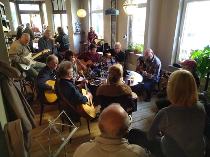 Gut 25 Musiker und Begleitung hatten viel Spaß ...