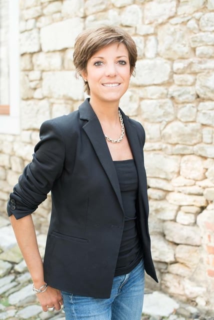 Cyrielle Dewandre vous accompagne dans votre processus de perte de poids, de confiance en vous et des gestion du stress et des émotions.