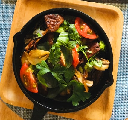 野菜とキノコのアヒージョ(ajillo)