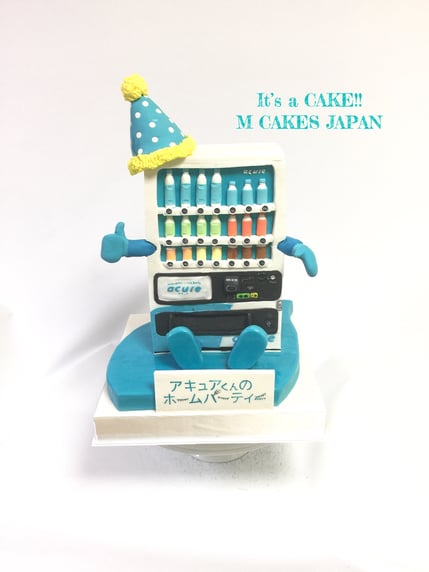 JR東日本のエキナカ自販機のキャラクター アキュアくん ケーキ🎂🎉 #アキュアくんのホームパーティー #アキュア #アキュアくん #エキナカ #自販機 #JR東日本 #アキュアくん可愛い #ゆるキャラ #キャラクターケーキ #3dケーキ #acure #vendingmashine #character #charactercake #japanesecharacter #yurukyara #cake #gateau #torte #ケーキ #ケーキオタク #sculptedcake
