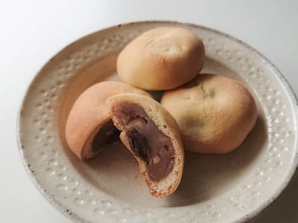 山路（カステラ饅頭製）