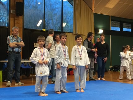 RENCONTRE 2ème INTER-SECTIONS Avril 2014