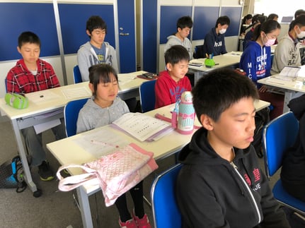 50分授業に3分間の瞑想(小学生)