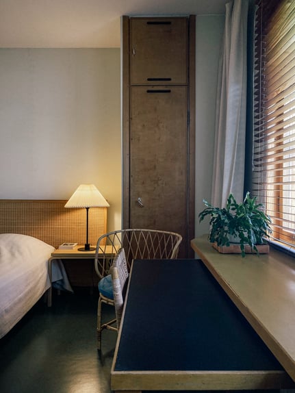 アルヴァ・アアルト自邸 寝室 ベッドルーム