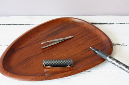 Schalen und Schälchen aus verschiedenen Materialien, Keramik, Glas, Porzellan, Metall, überwiegend alt und Vintage, Deko für die Küche und den Wohnbereich