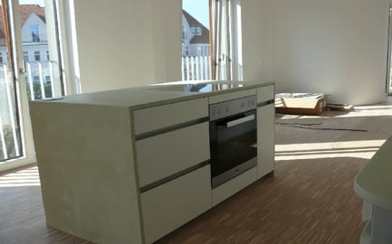 LEOSTEEN, Badgestaltung, Fussboden, Steinboden, Naturprodukte, Badsanierung, beton cire, betonboden, betonarbeitsplatte, betonbad, betonbeschichtung, betonboden, betoncire, betoncire, betonboden, betoncirenatur, betondusche, betoneffekt, betonküche, beton