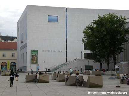 Die WOW! Heidi Horten-Collection, eine der größten Privatsammlungen Europas, gastiert momentan im Leopoldmuseum im Museumsquartier und zeigt Werke vieler bedeutender Künstler.