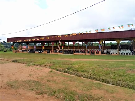 Bokito. Place des fêtes