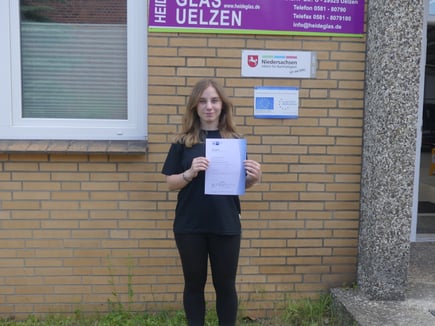 Hanna Neumann legte mit Bravour den schriftlichen und praktischen Teil ihrer Ausbildereignungsprüfung ab