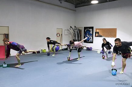 ▲筋トレクラスは月に2回。次回は12/20(金)！