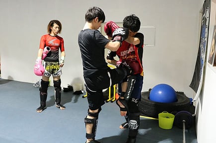 ▲クラスの内容は毎週変わります。途中からの参加もOK！