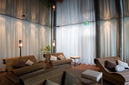 Vorhänge Silent Gliss Vorhangprofil Montage Zermatt Bittel Hotel Focus