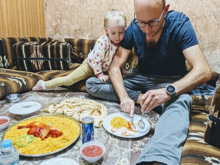 Essen im Bedouinen-Restaurant