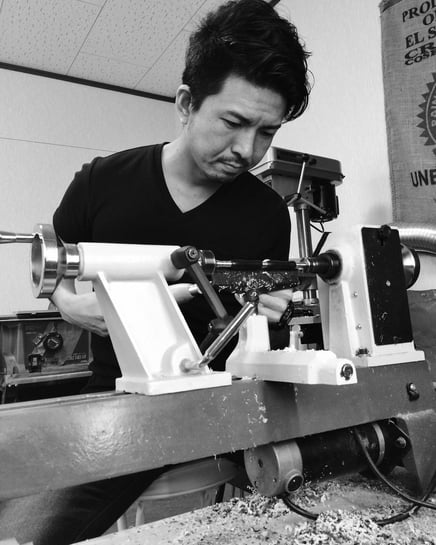 手づくり　筆記具　ボールペン　万年筆　シャープ　ギフト　プチギフト　プレゼント　贈り物　誕生日　お祝い　入学　卒業　結婚式　クリスマス　敬老の日　母の日　父の日　木　Wood　アクリル　美濃　和紙　金属　オーダー　ハンドメイド　技術　伝統　工芸　美しい　手に馴染む　他にない　岐阜　県産材　オリジナル