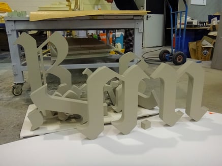 Spezialbuchstaben in Styropor