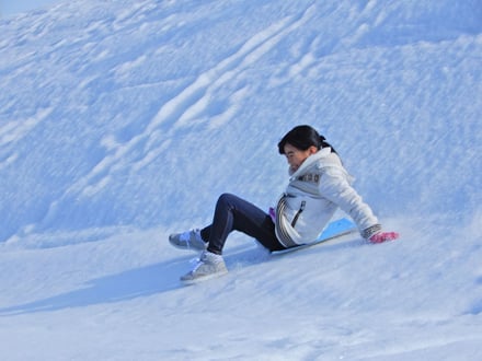 雪が固ければ、スピードましましです