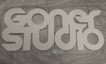 Logo - Letras en PVC 20 mm espesor