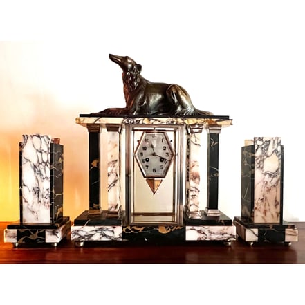 A French Art Deco Glass Cased Dog Clock on Marble Base | 49x42x12 cm