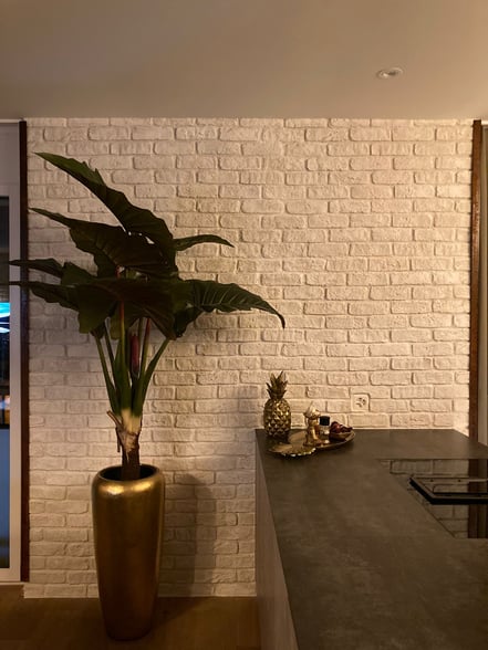 Steinwerke.ch moderne Wandverkleidung - Deko - Design - Wandpaneele, Modern - Elegant - Exklusiv - Wohnzimmer - Steinwandbeleuchtung - Kunststein - Ambiente - Freude