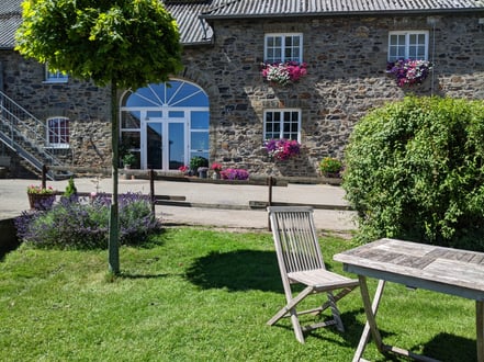 Bezahlung/ Anreisezeiten