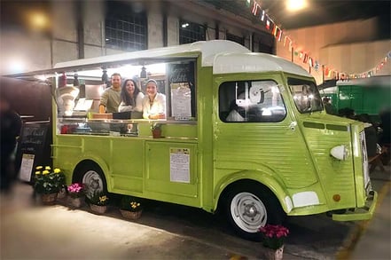 Foodtruckli mit Creep, Kaffee und Kuchen