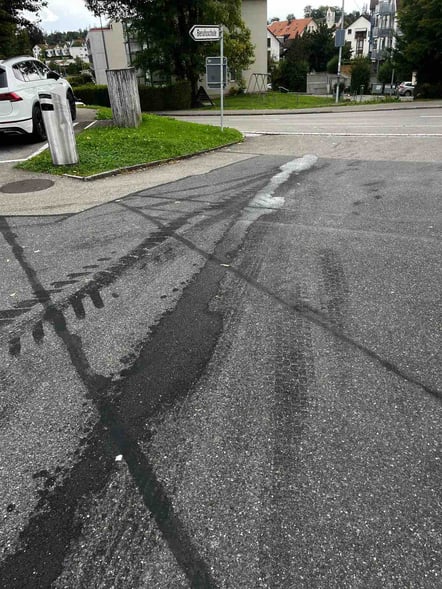 (Bild: feuerwehr-rueti.ch)