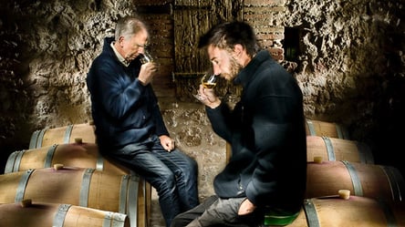 Le chai du domaine de Mayragues