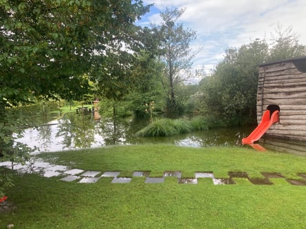 (Bilder: buebikernews)