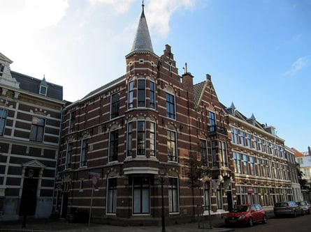 Den Haag Surinamestraat 42 en 44, rijksmonument en gemeentelijk monument