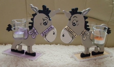 Holz-Esel als Kerzenhalter ... :o)