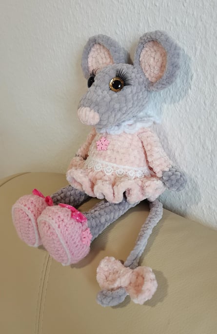 Ich häkle gerne Mäuse und Katzen ... :-)