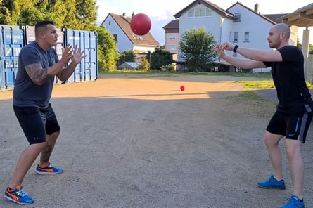 SC Int'l - Street Combatives - Slamball Training für Combatives, Krav Maga, Selbstverteidigung und Kampfsport (Teil 1)