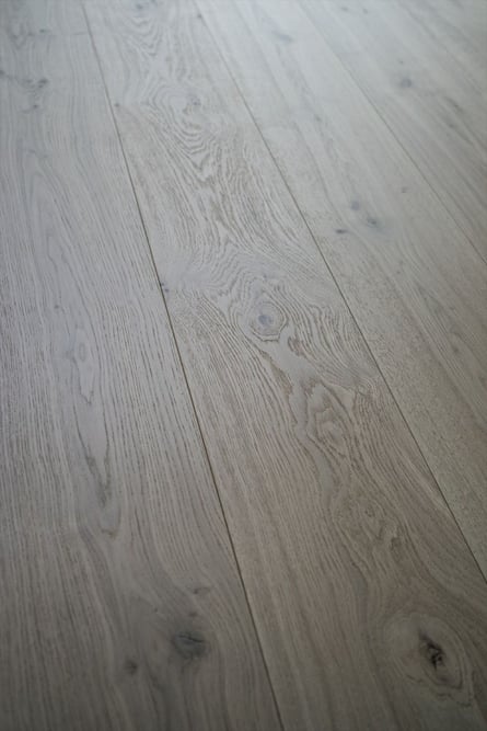 オーク ヨーロピアン ホワイト ハードドライ ペイント フローリング アンドウッド andwood 新潟 無垢 ななめ