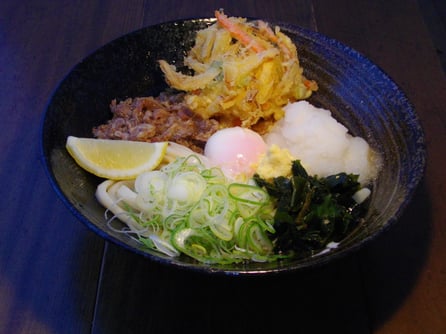 スペシャルぶっかけうどん