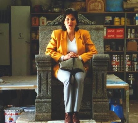 Trono, atrezzo especial para fotógrafo (El Mundo)