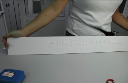 Letras en Corian, Hi-Macs, Piedra Acrílica