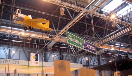 Avionete, Reclamo en Fitur
