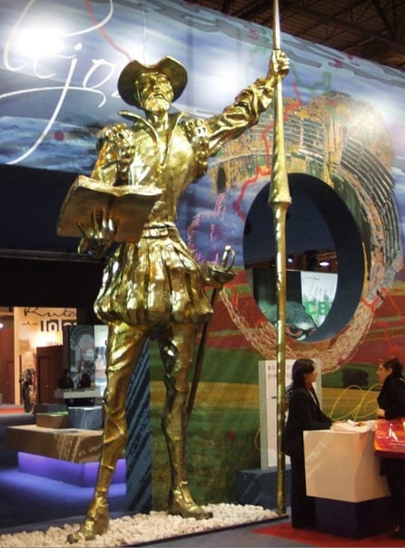 Don Quijote, Gigante, 5 metros de altura, Stand en Fitur