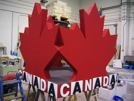 Styroporbuchtaben und logos